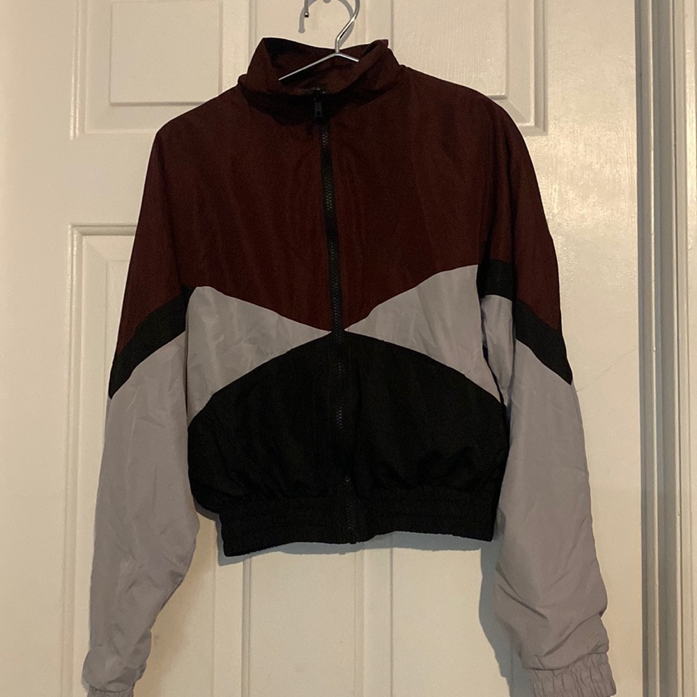 Revamped cropped wind breaker jacket xxs